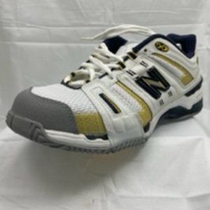 New Balance Men's CT1002W Leather mesh Retro Tennis shoes. Size 8 US